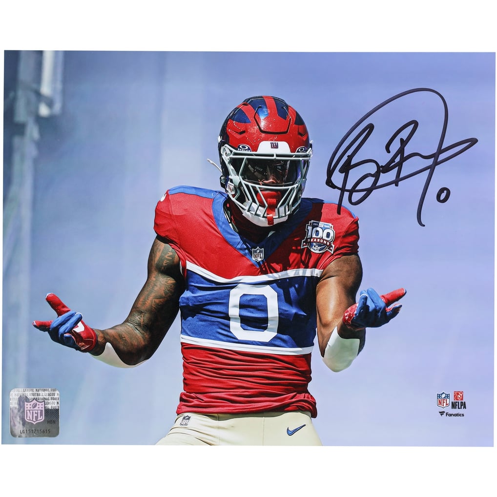 Photo dédicacée par Brian Burns (New York Giants) - Fanatics Authentic (8" x 10") - Spida-Burns posant en uniforme rétro de la 100e saison