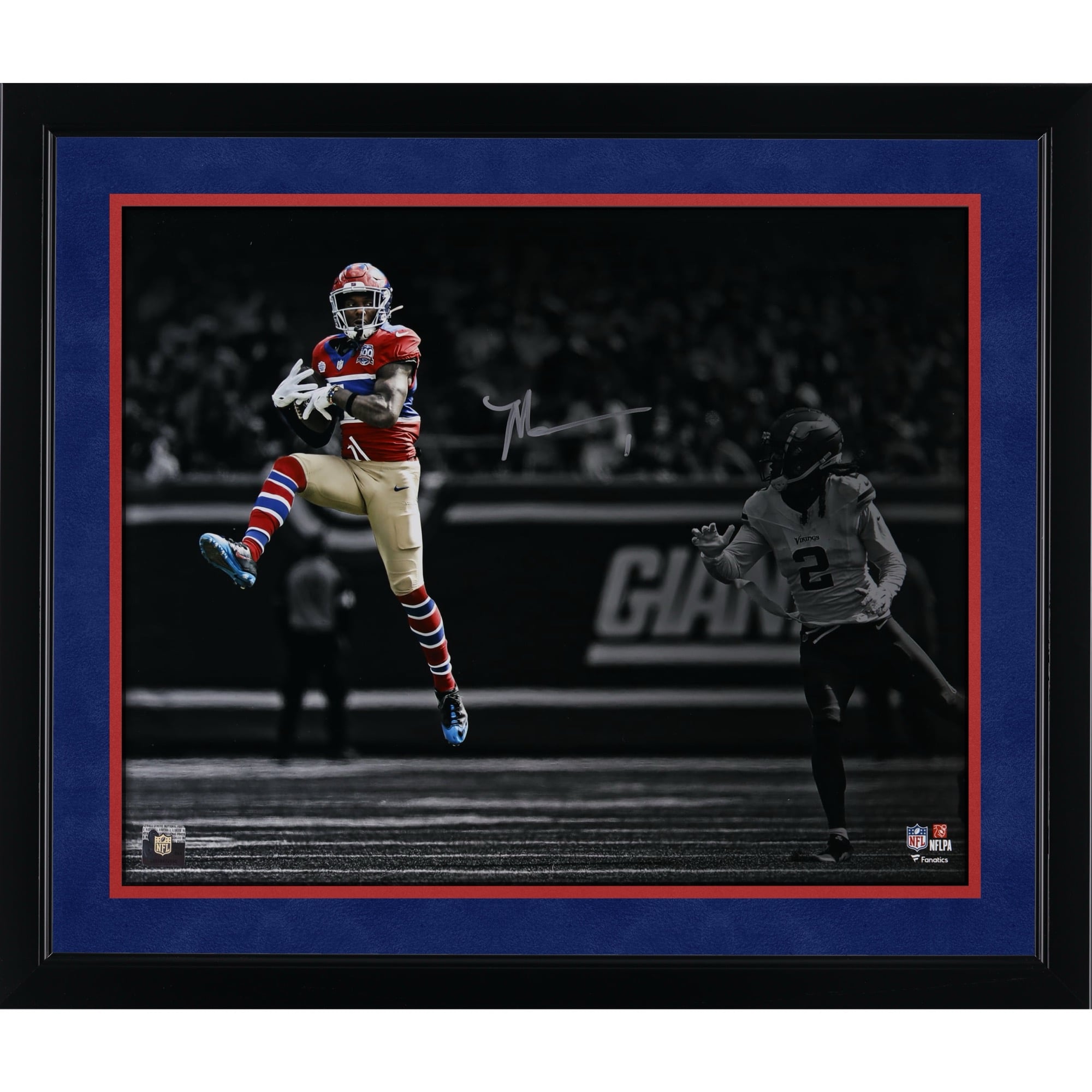 Photo de Malik Nabers (New York Giants) autographiée, 40 x 50 cm, en plein saut.