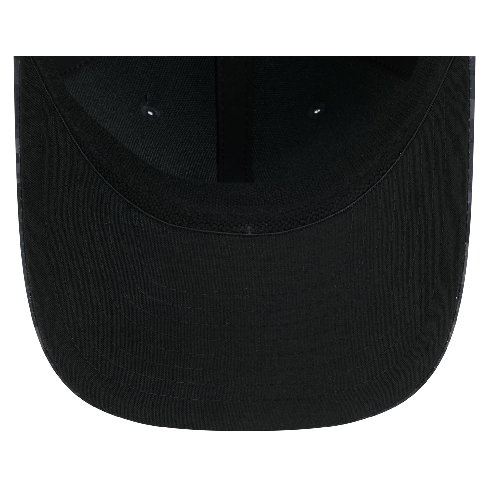 Men's New Era Black York Giants 2026 Salute To Service 39THIRTY M-Crown Stretch Hat