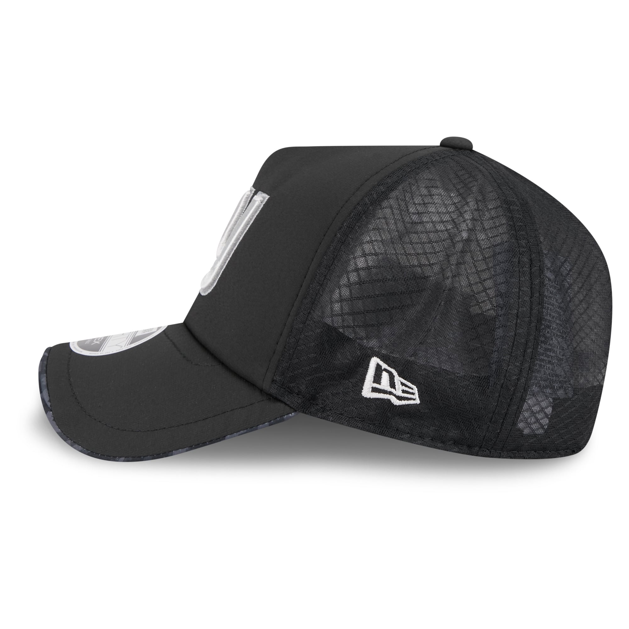 Casquette trucker ajustable New Era Apex 9FORTY noire pour homme, New York Giants 2026 Salute To Service