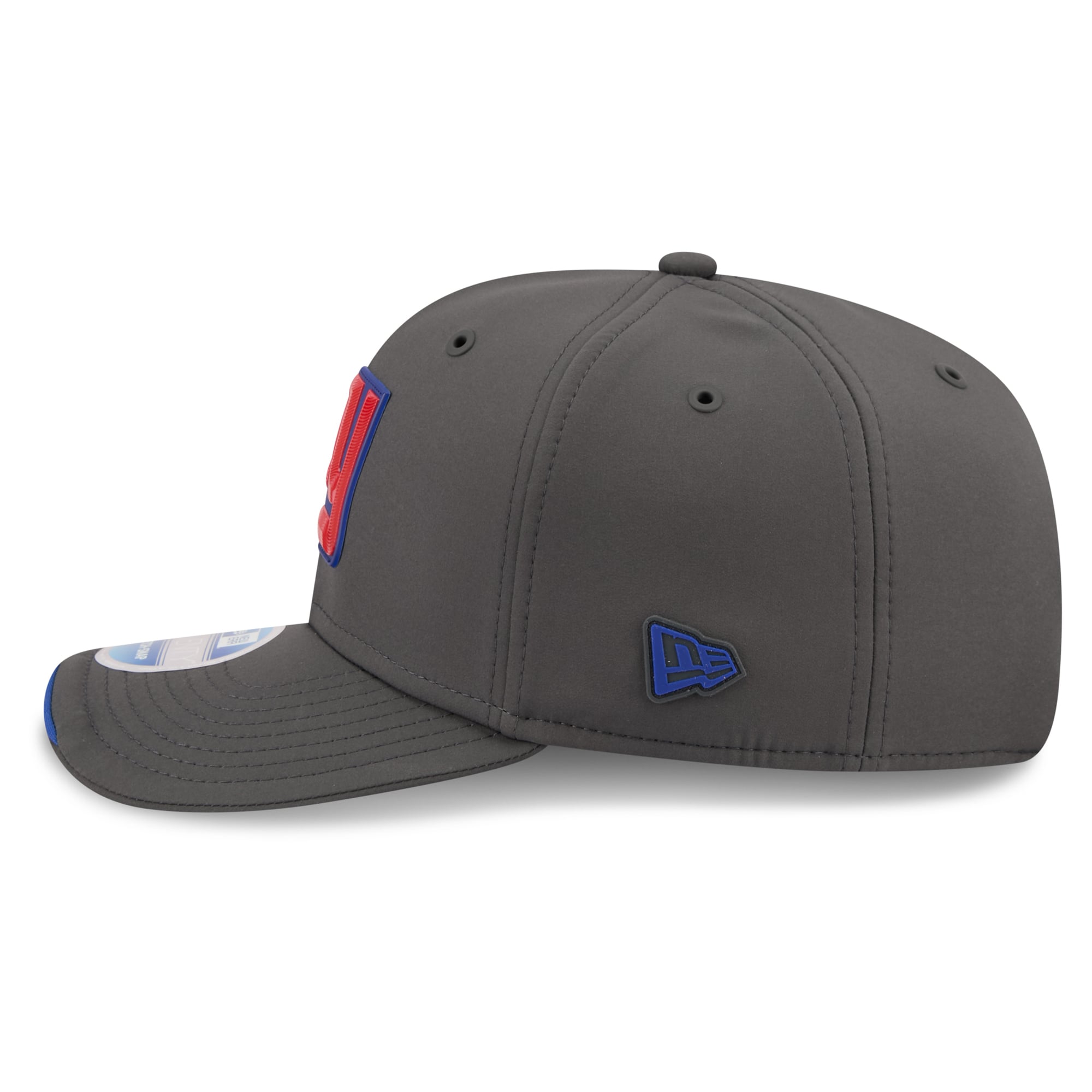 Casquette ajustable New Era anthracite New York Giants 2026 Sideline pour temps froid 9SEVENTY