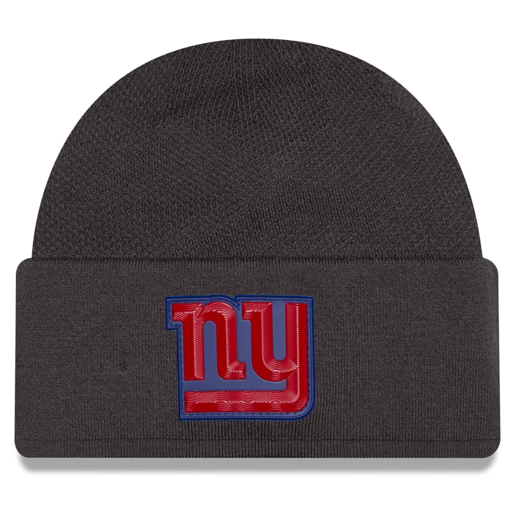 New York Giants New Era 2026 Sideline Cold Weather Skully Knit Hat ...