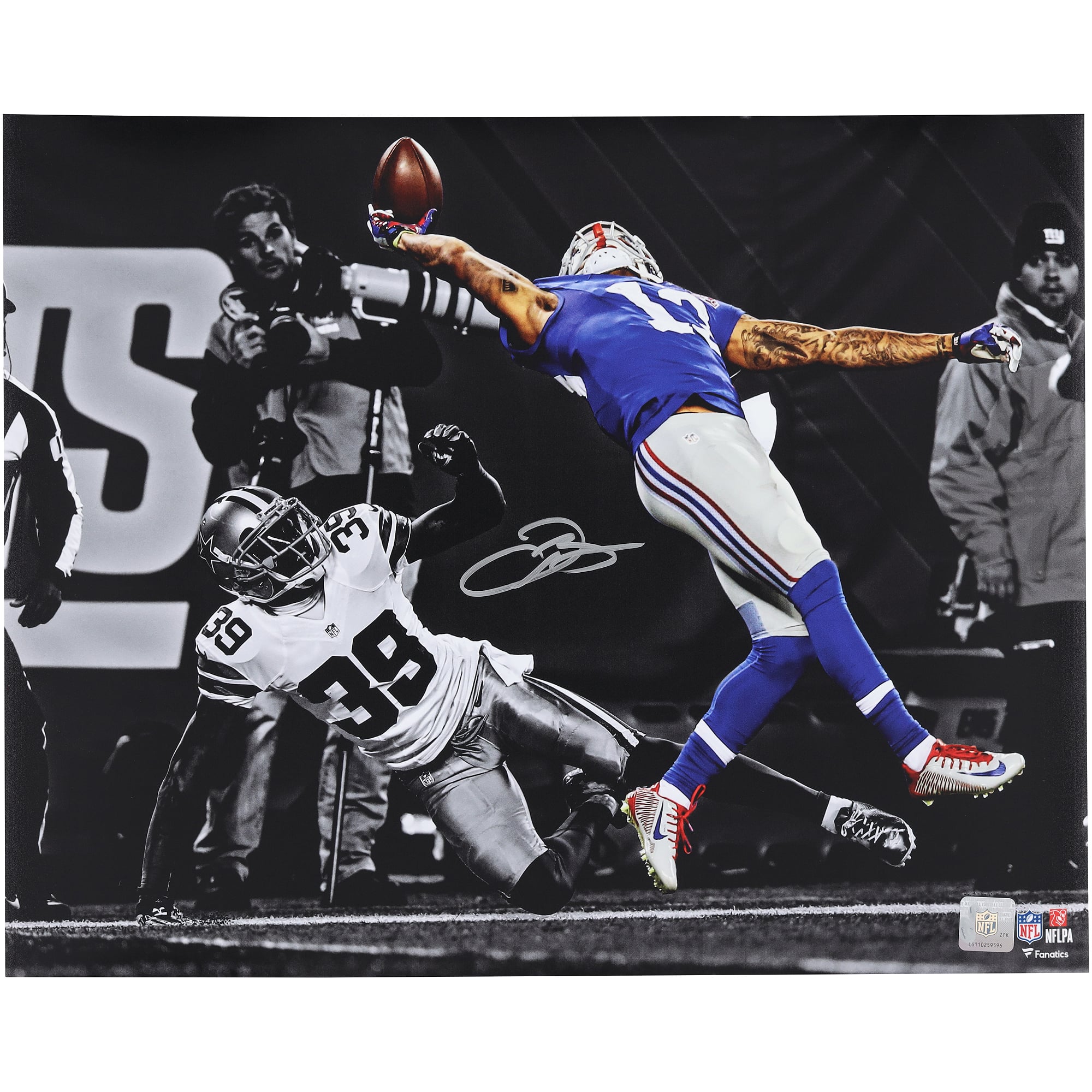 Odell Beckham Jr. New York Giants Autographed 16" x 20" One-Handed Catch Spotlight Photograph