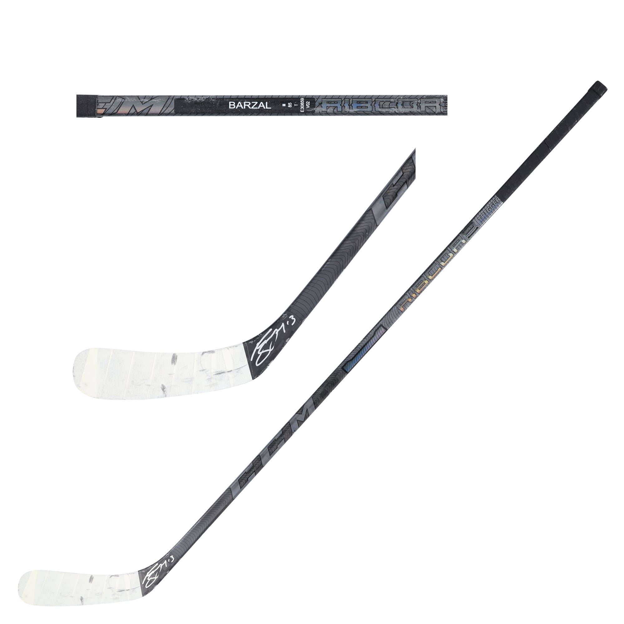 Mathew Barzal New York Islanders Autographed Game-Used Black CCM Stick from the 2022-23 NHL Season - RG13327366