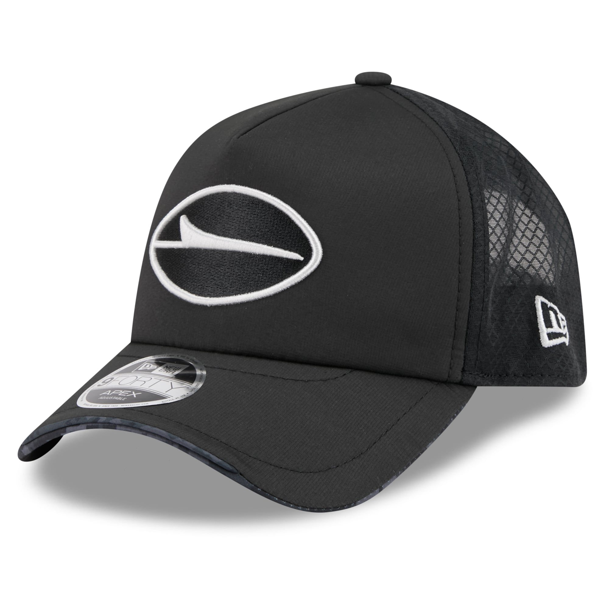 Men's New Era Black New York Jets 2026 Salute To Service Apex 9FORTY Adjustable Trucker Hat