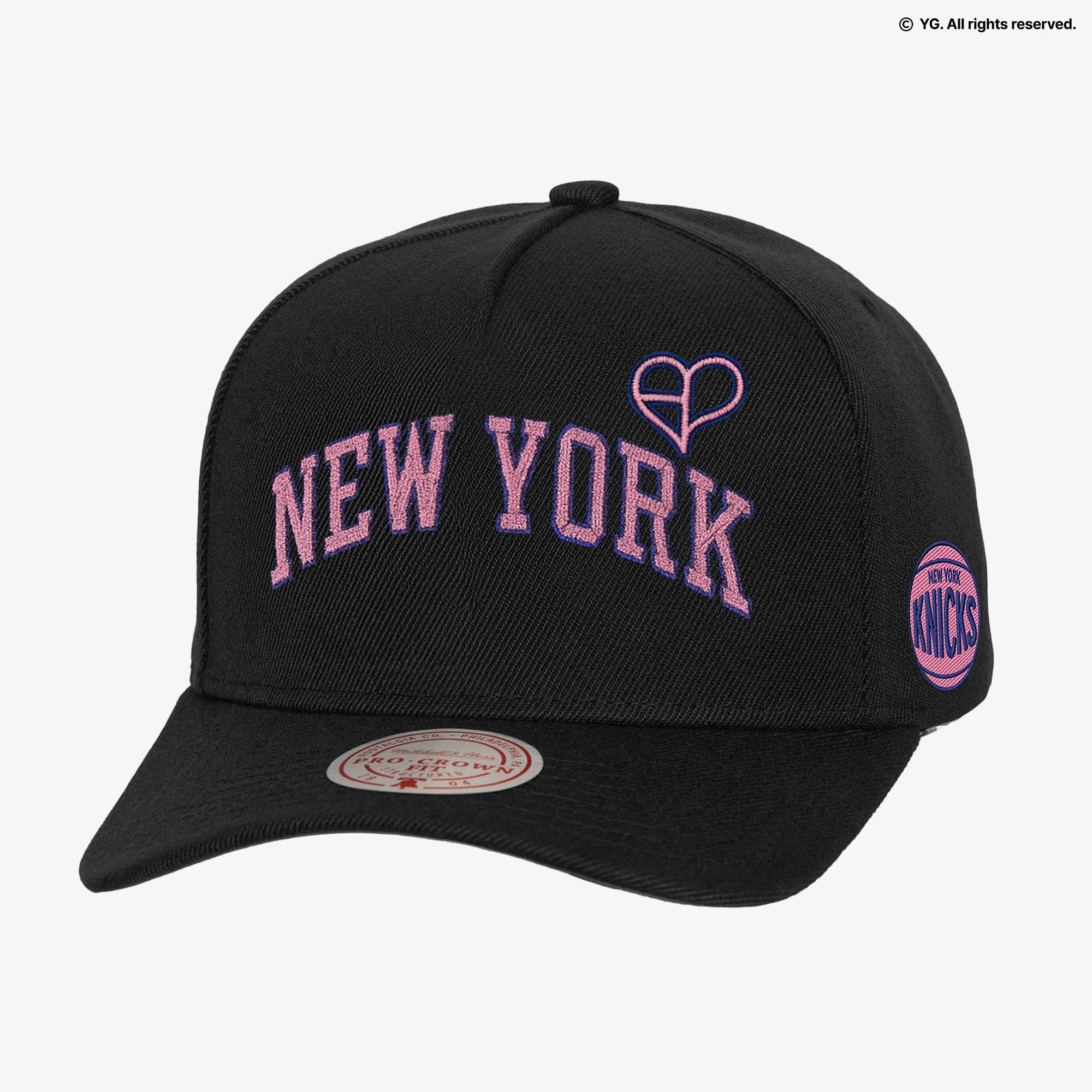 Black New York Knicks BLACKPINK x NBA Pro Crown Snapback Hat