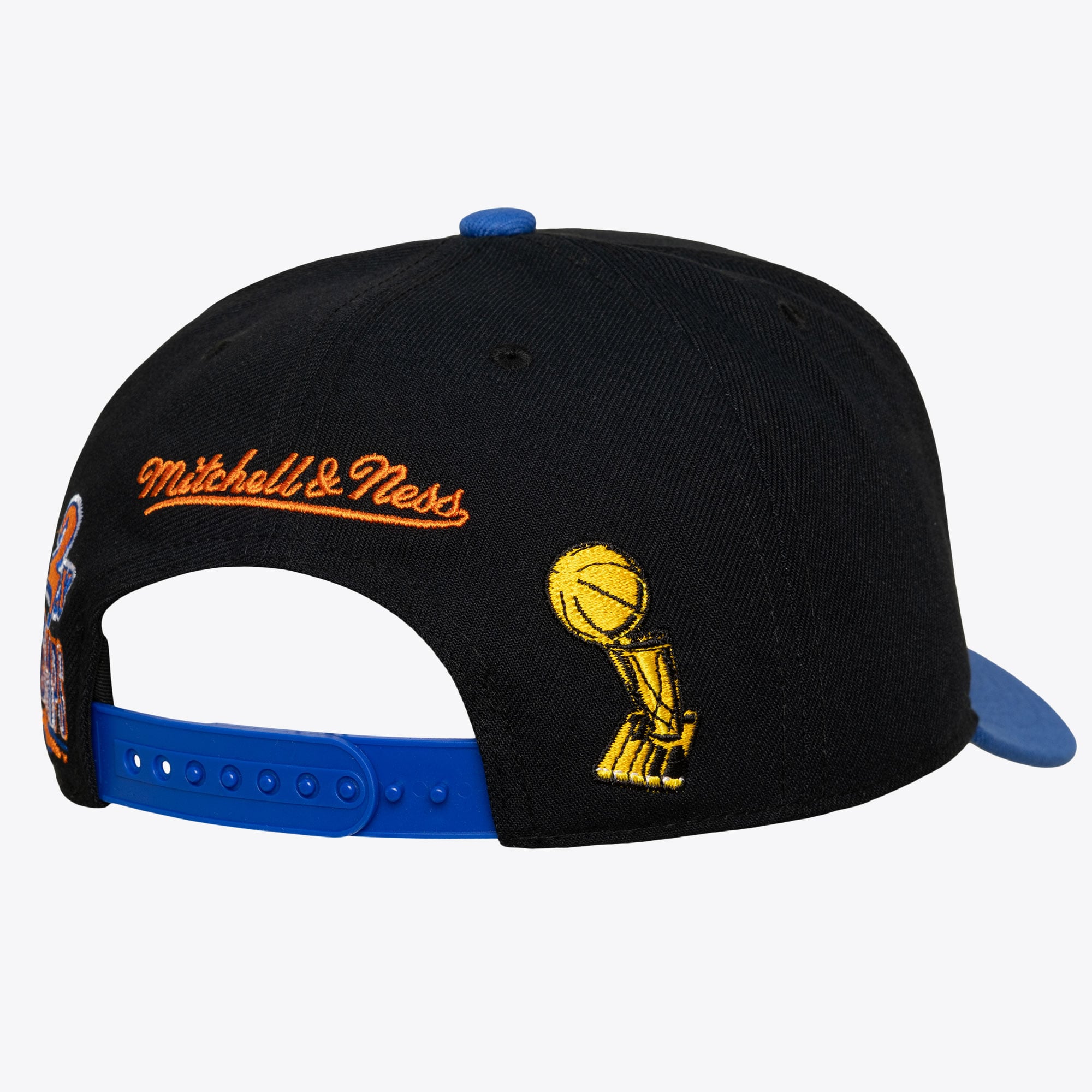 Men's Mitchell & Ness Black New York Knicks True Legacy Pro Snapback Hat
