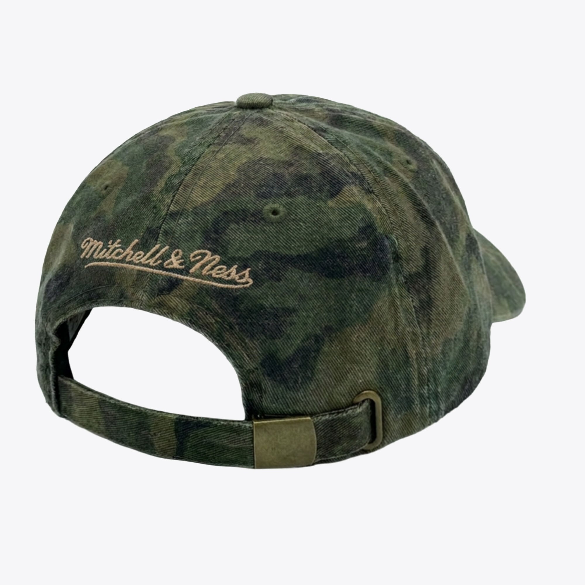 Men's Mitchell & Ness Camo New York Knicks Basic Dad Adjustable Hat