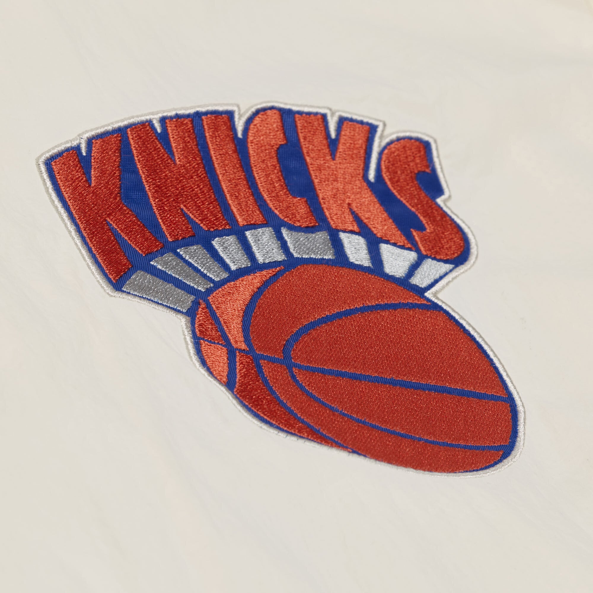 Men's Mitchell & Ness Cream New York Knicks Retro Root Full-Snap Coaches Jacket