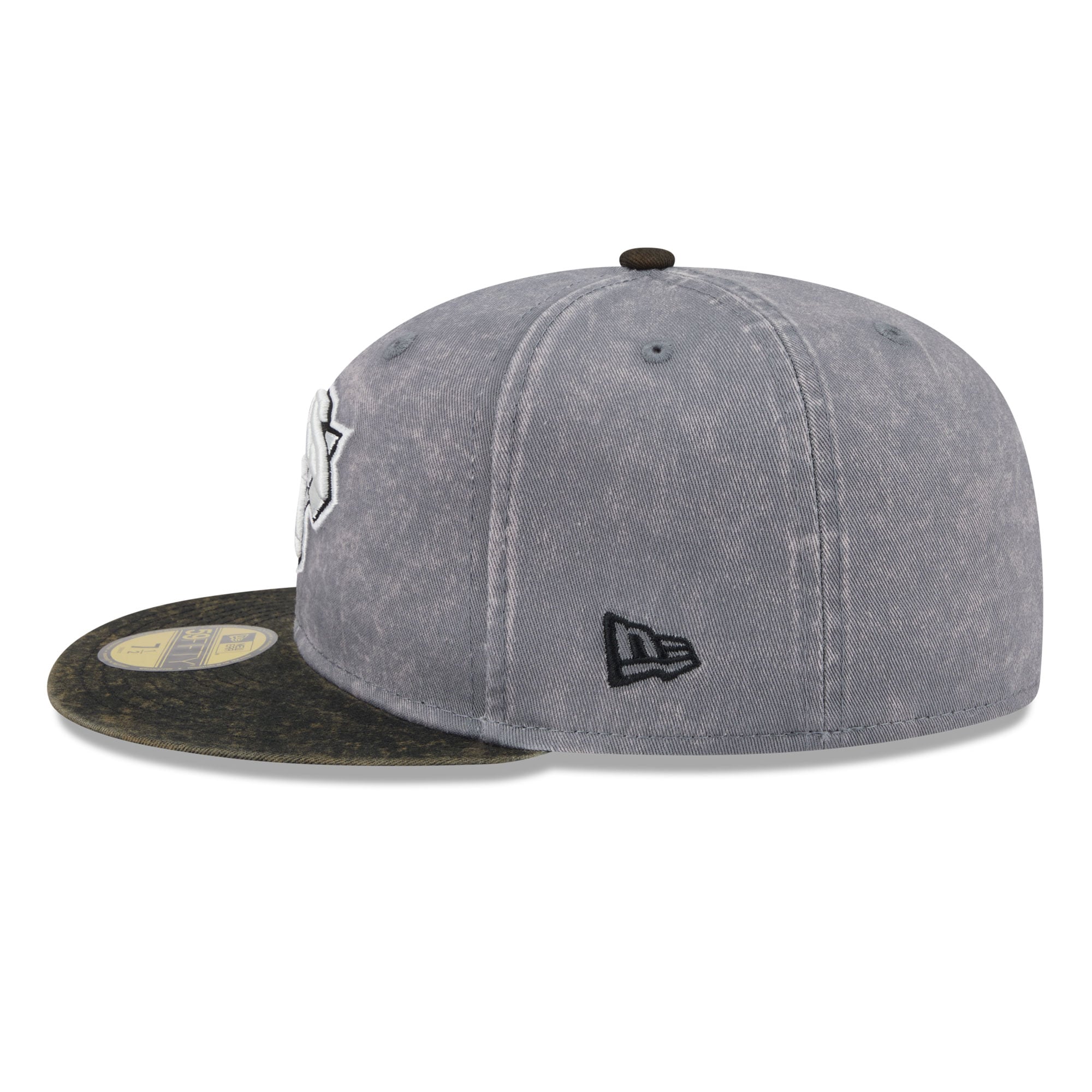 Men's New Era Gray/Black York Knicks Washed 59FIFTY Fitted Hat
