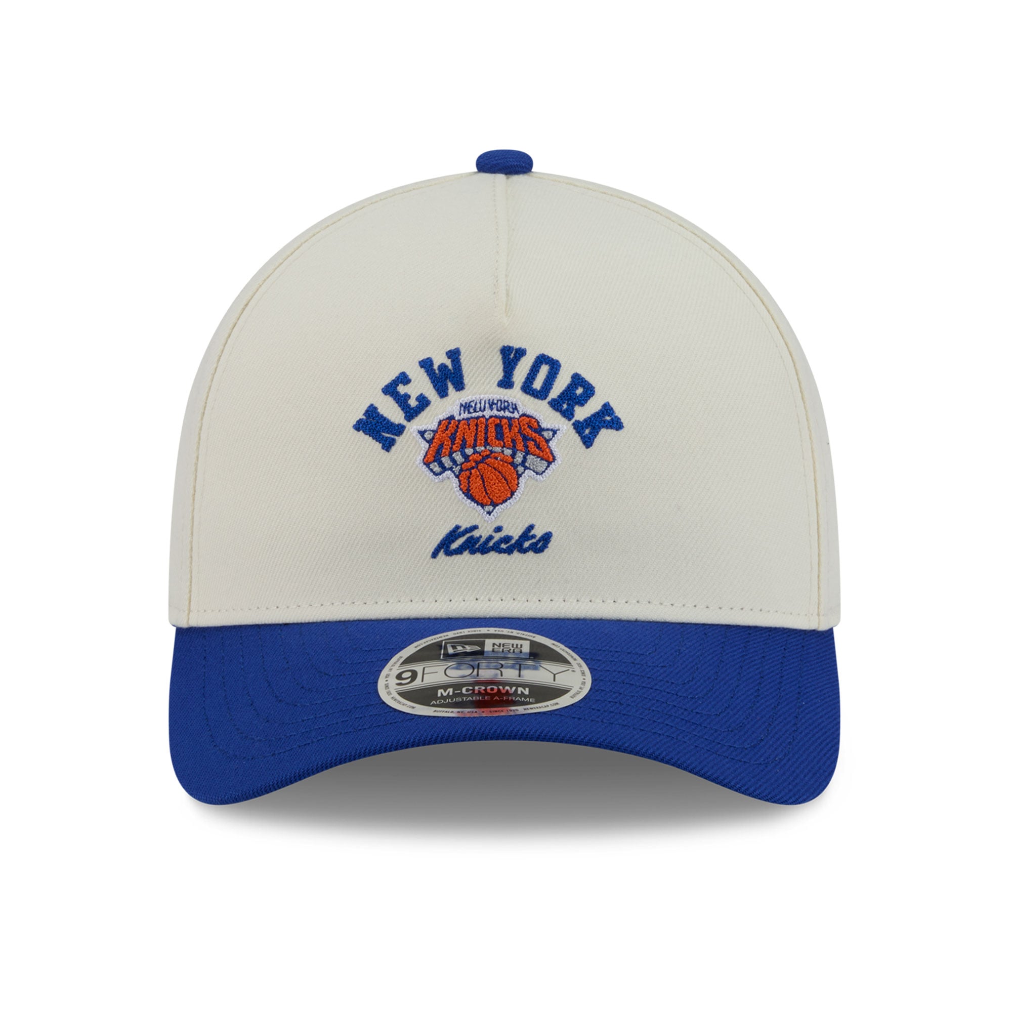 Casquette ajustable New Era blanche New York Knicks Arch 9FORTY A-Frame M-Crown pour homme