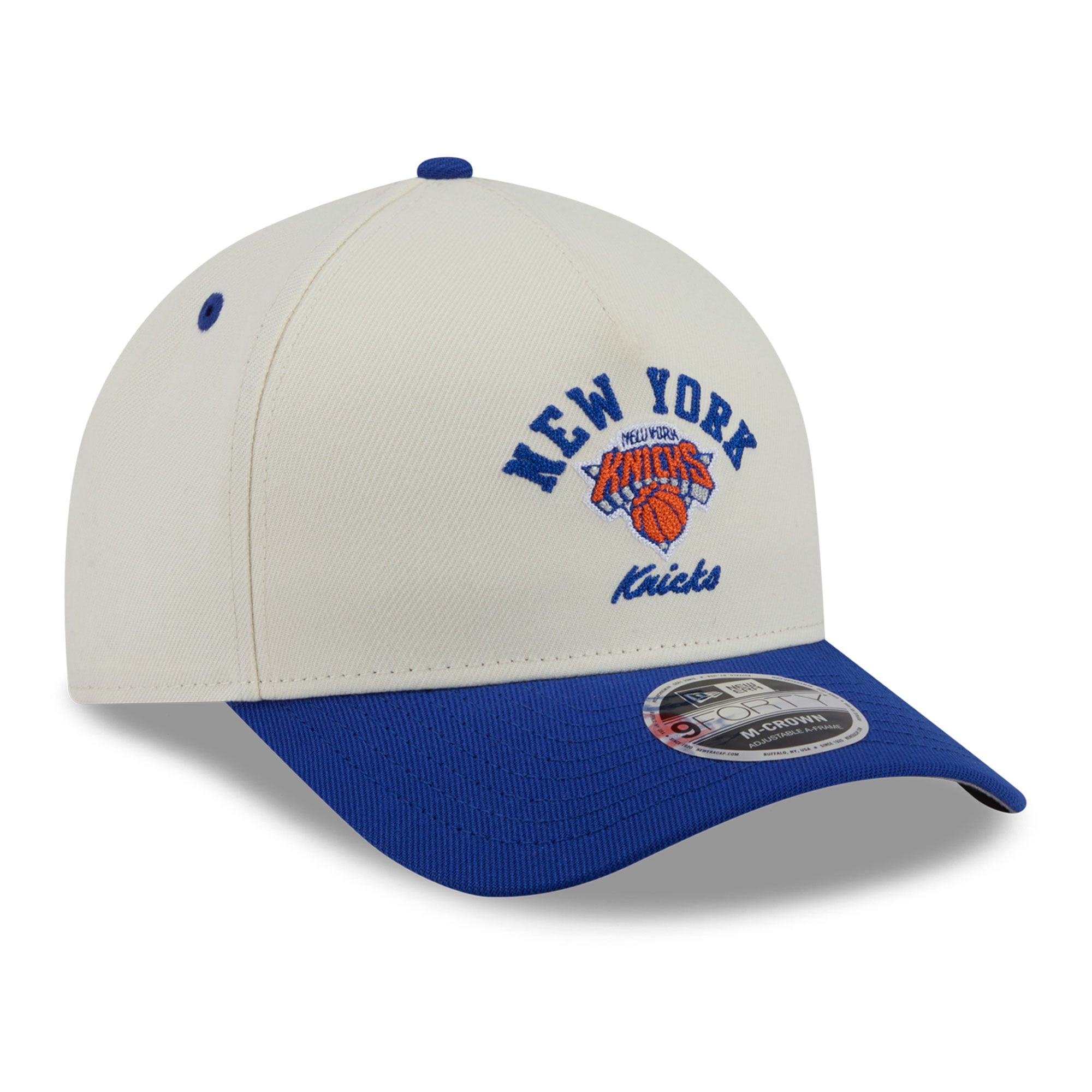 Casquette ajustable New Era blanche New York Knicks Arch 9FORTY A-Frame M-Crown pour homme