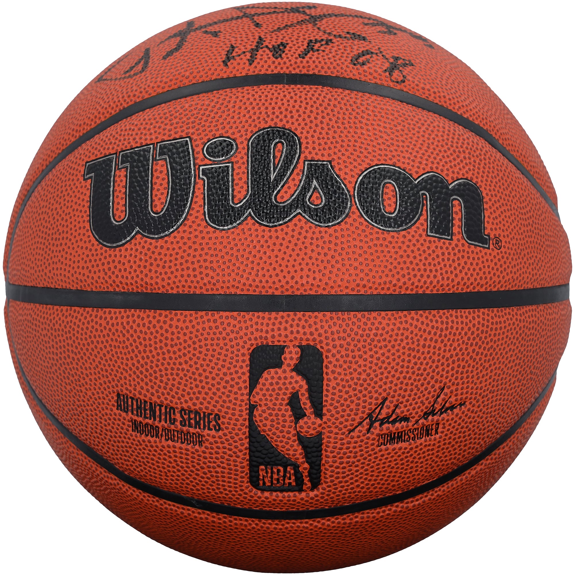 Ballon de basket-ball Wilson Authentic Series autographié par Patrick Ewing des New York Knicks, pour intérieur et extérieur, avec inscription « HOF 08 ».