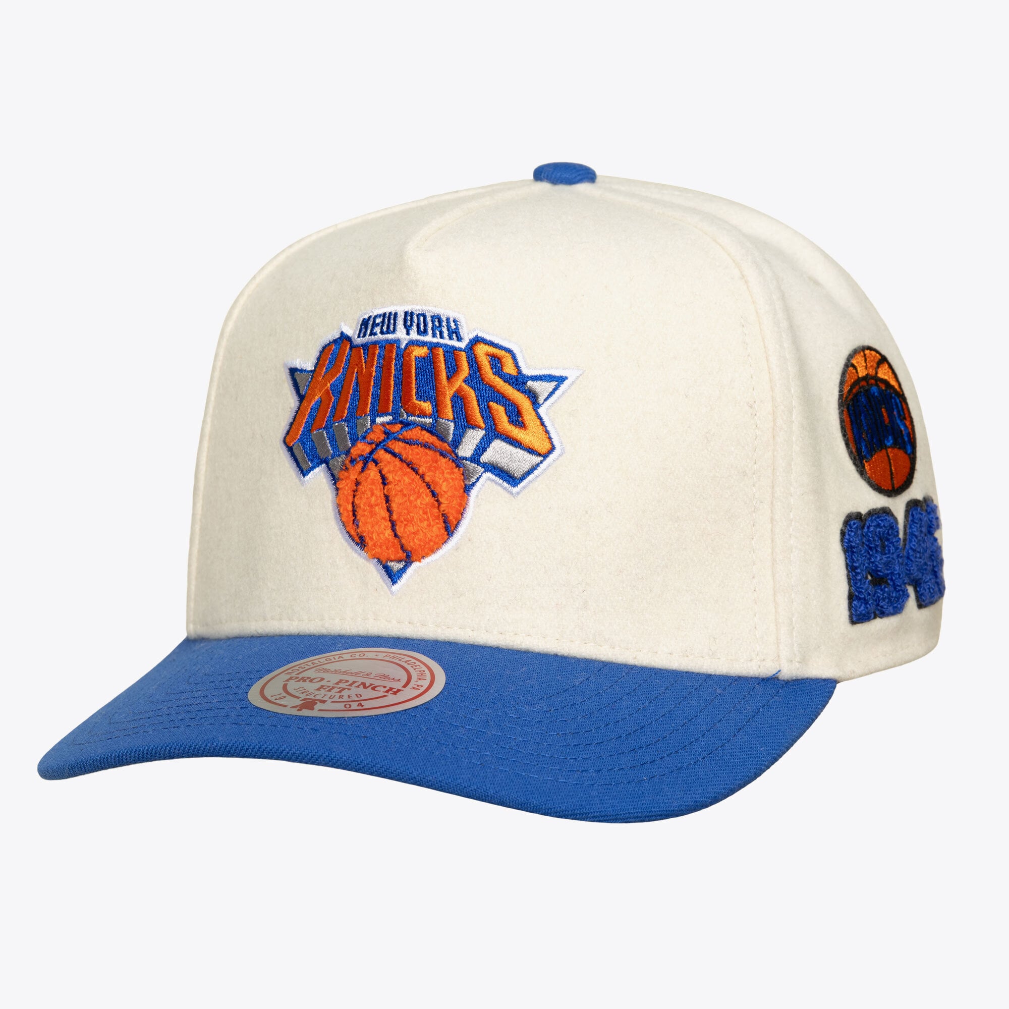 Casquette unisexe Mitchell & Ness crème New York Knicks Team Pro ajustable