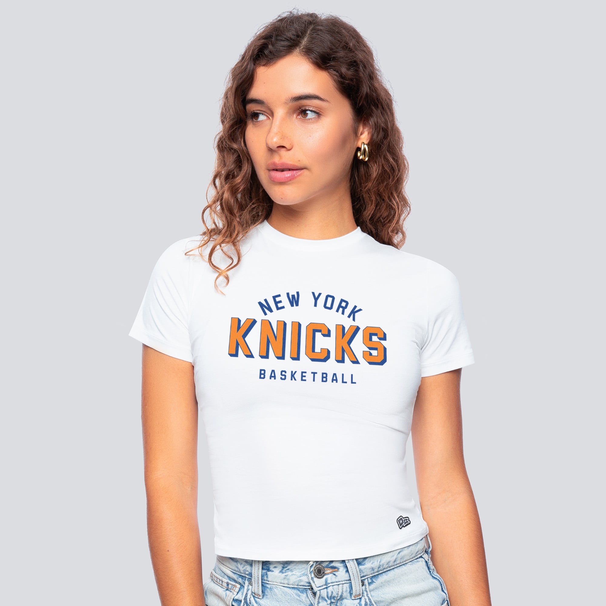 T-shirt court blanc New York Knicks pour femmes de la marque Hype and Vice