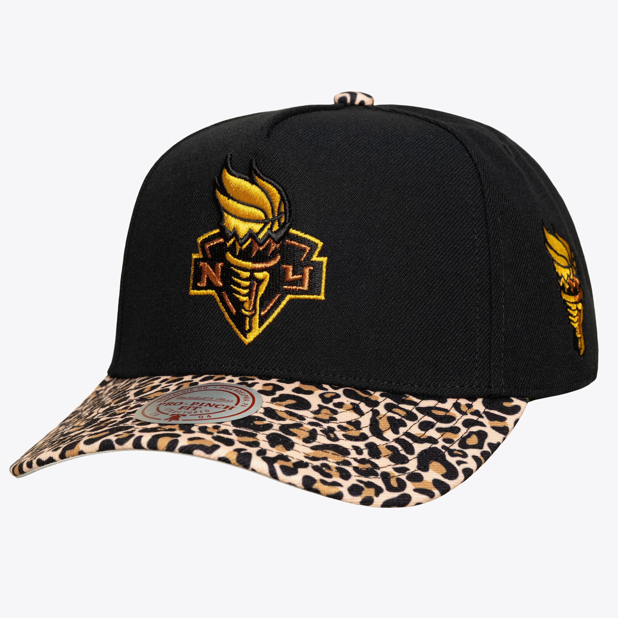 Unisex Mitchell & Ness Black New York Liberty Cheetah Pro Snapback Hat