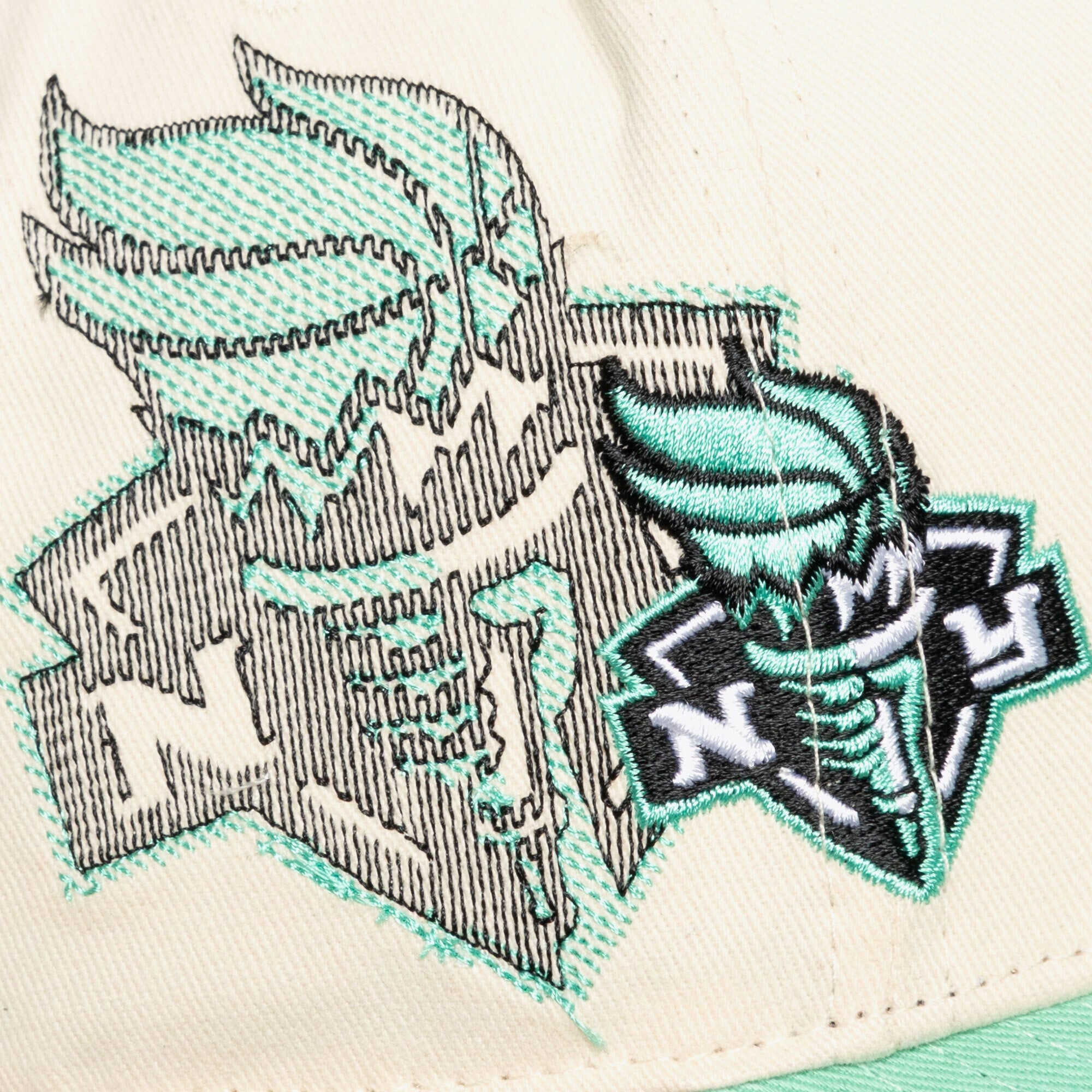 Unisex Mitchell & Ness Cream New York Liberty Big Time Pro Crown Snapback Hat