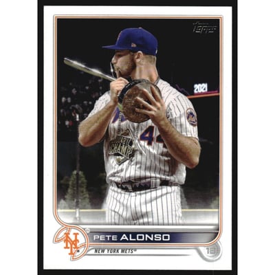 2022 Topps Base Set Photo Variations #315A Pete Alonso/w/ HRD Trophy