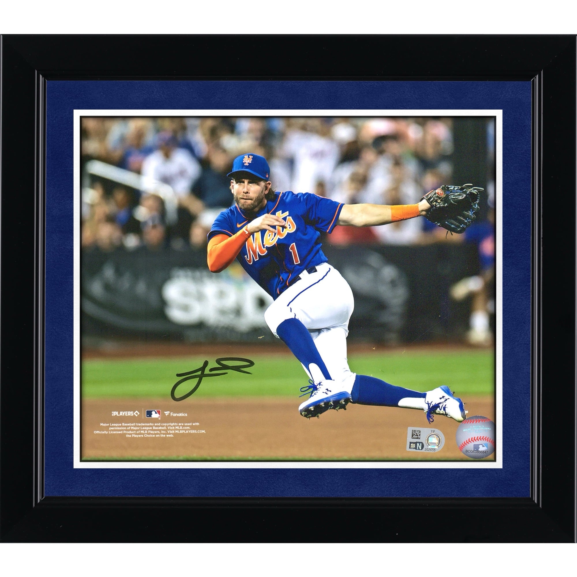 Photo de lancer en saut autographiée par Jeff McNeil, joueur des Mets de New York (8 x 10 pouces).