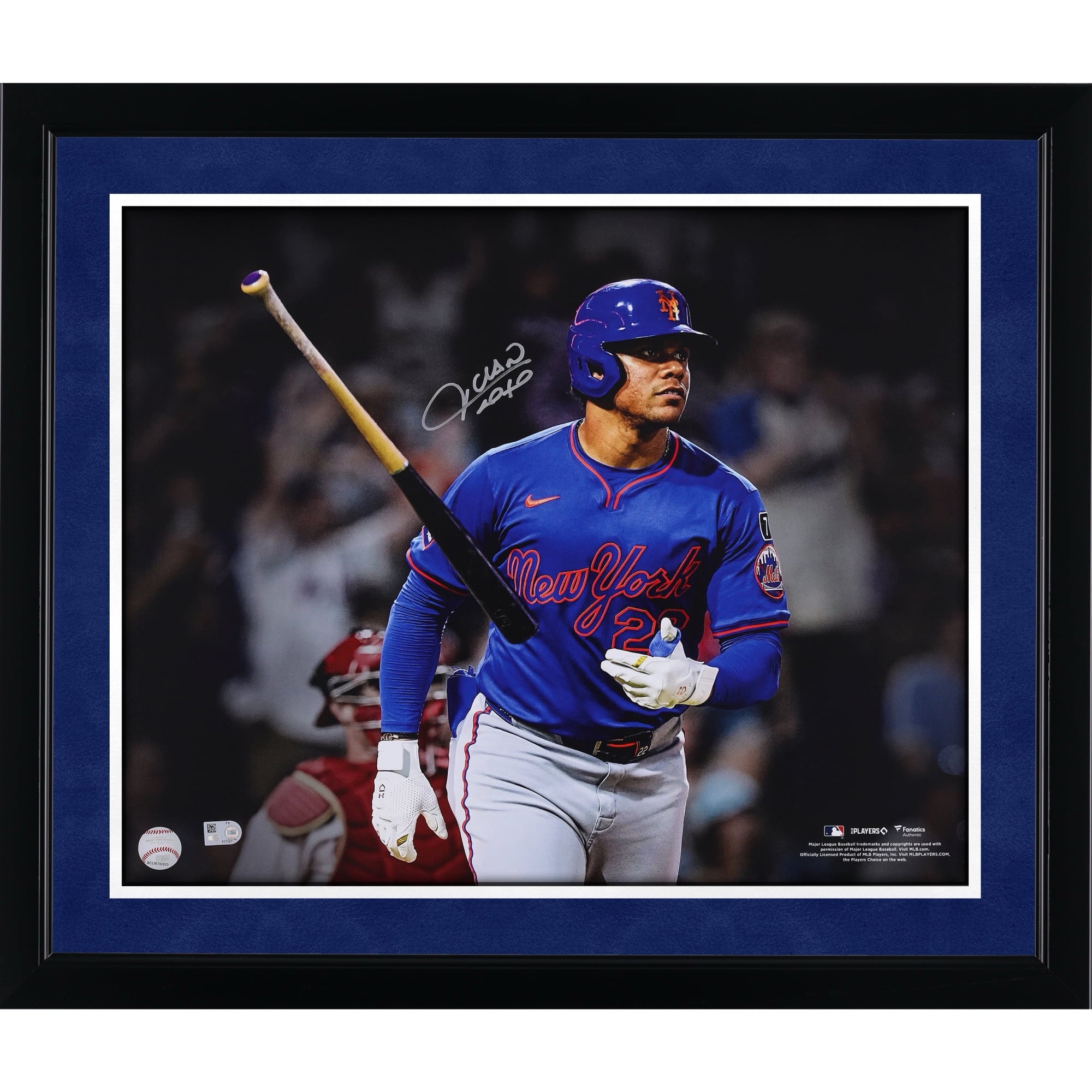 Photo dédicacée de Juan Soto (New York Mets) - 40 x 50 cm - Coup de circuit avec batte