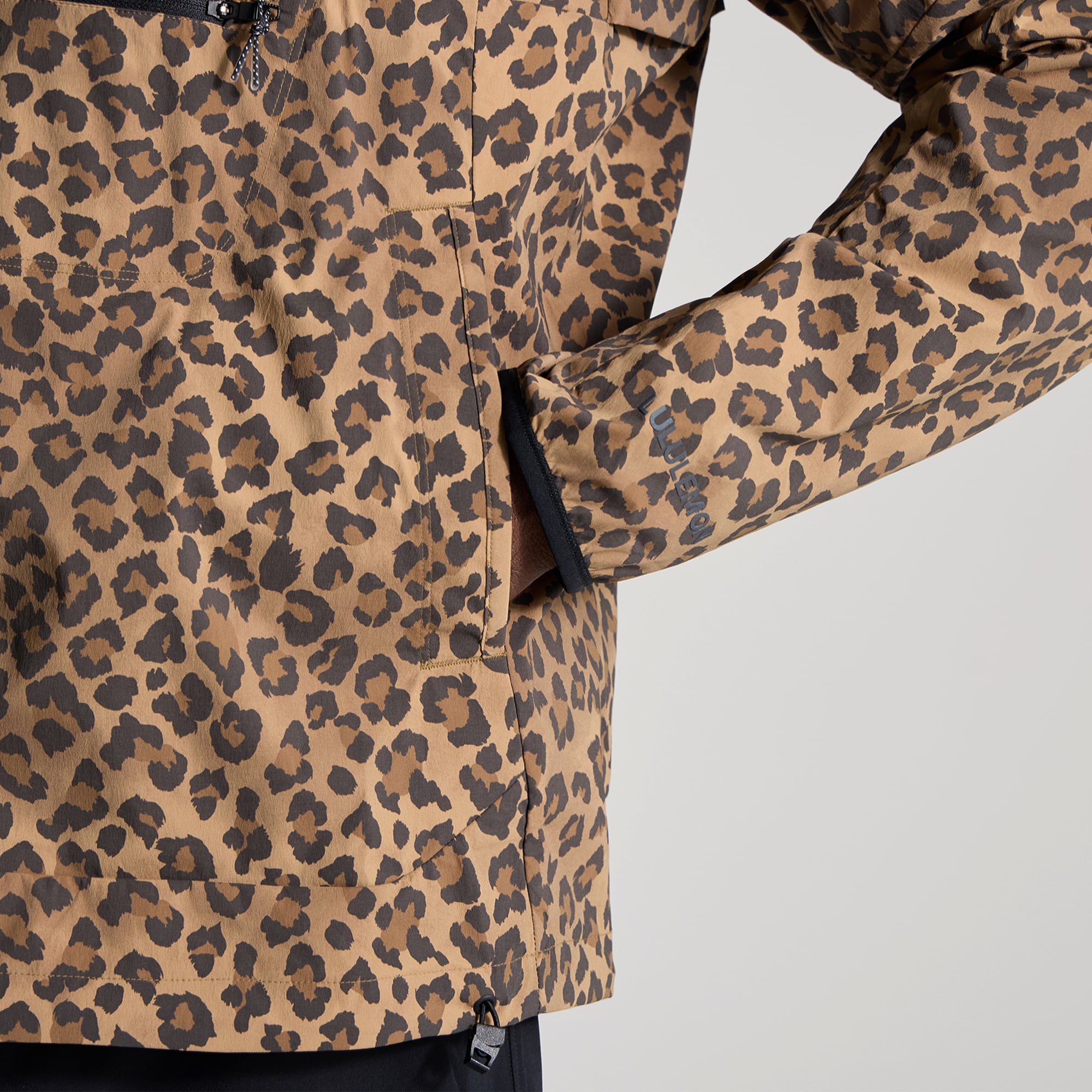 Men's lululemon New York Mets Multi-Pocket Running Anorak *Leopard