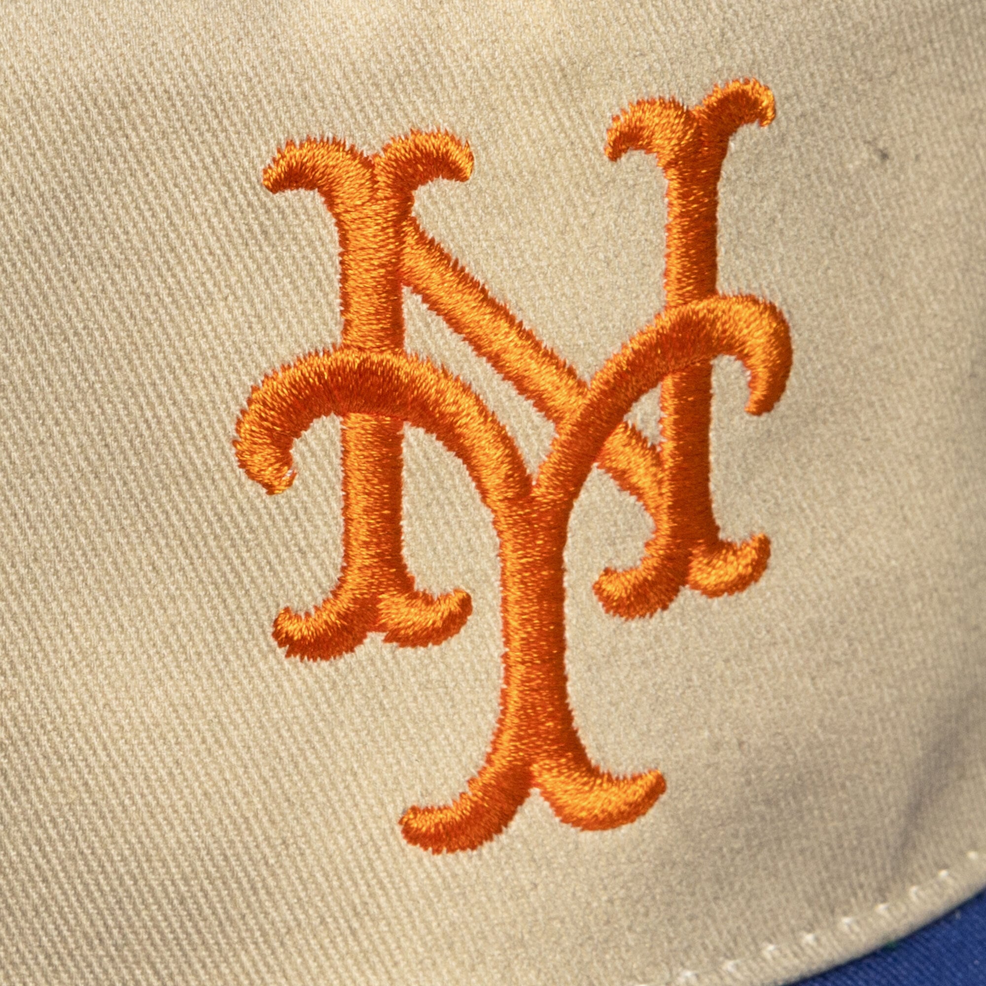 Men's Mitchell & Ness Cream New York Mets Retro Roots Deadstock Cooperstown Snapback Hat