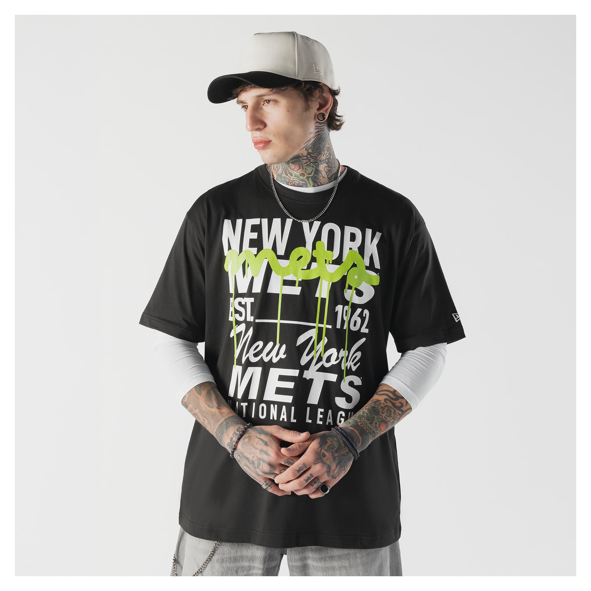 T-shirt New Era noir pour homme York Mets Lifestyle Glow Spray Paint