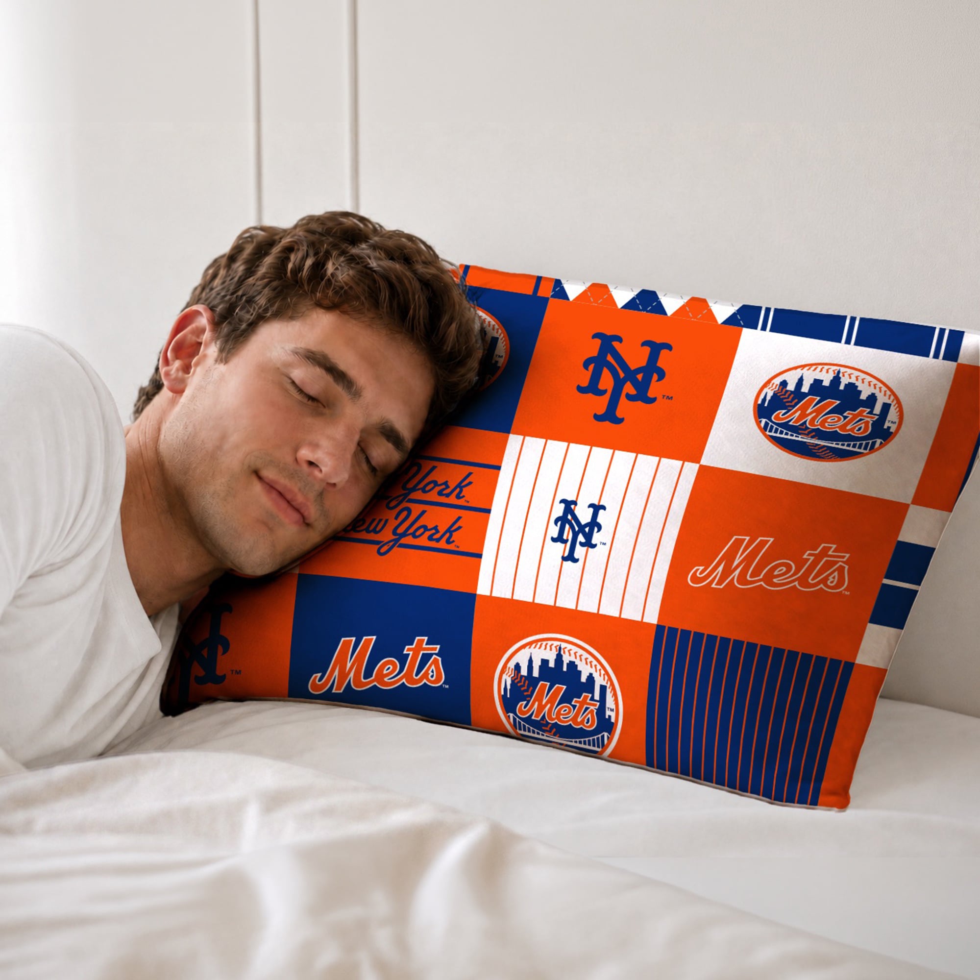 Pegasus New York Mets Patchwork Plaid Two-Piece Twin/Twin XL Bed in a Bag Set
