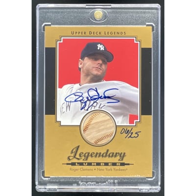 2001 Upper Deck Legends Legendary Lumber Autographs Gold Roger Clemens Auto /25