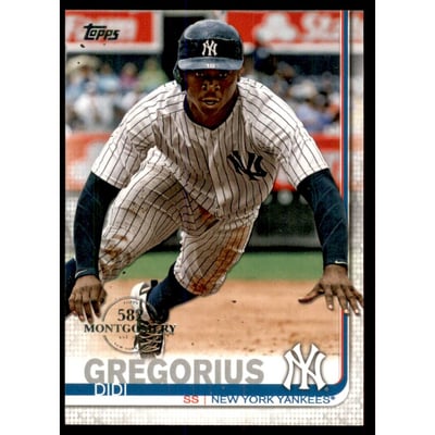2019 Topps Factory Set 582 Montgomery #215 Didi Gregorius