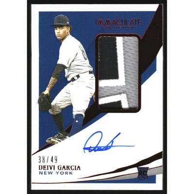 2021 Immaculate Collection Red #124 Deivi Garcia JSY AU