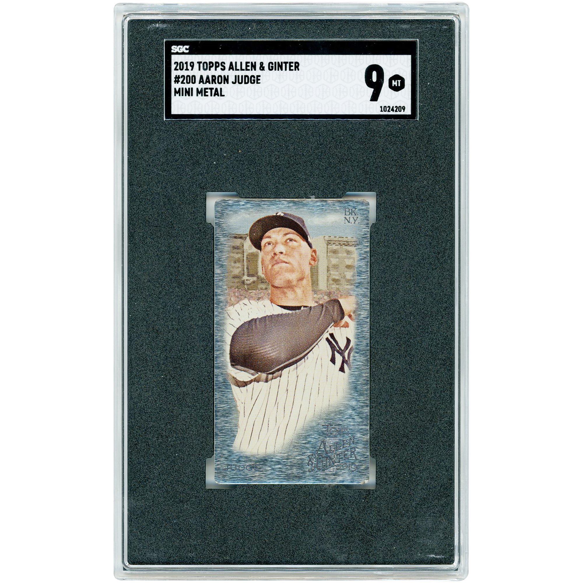 Carte Aaron Judge des Yankees de New York 2019 Topps Allen & Ginter Mini Metal n° 200, authentifiée SGC (9 cartes)