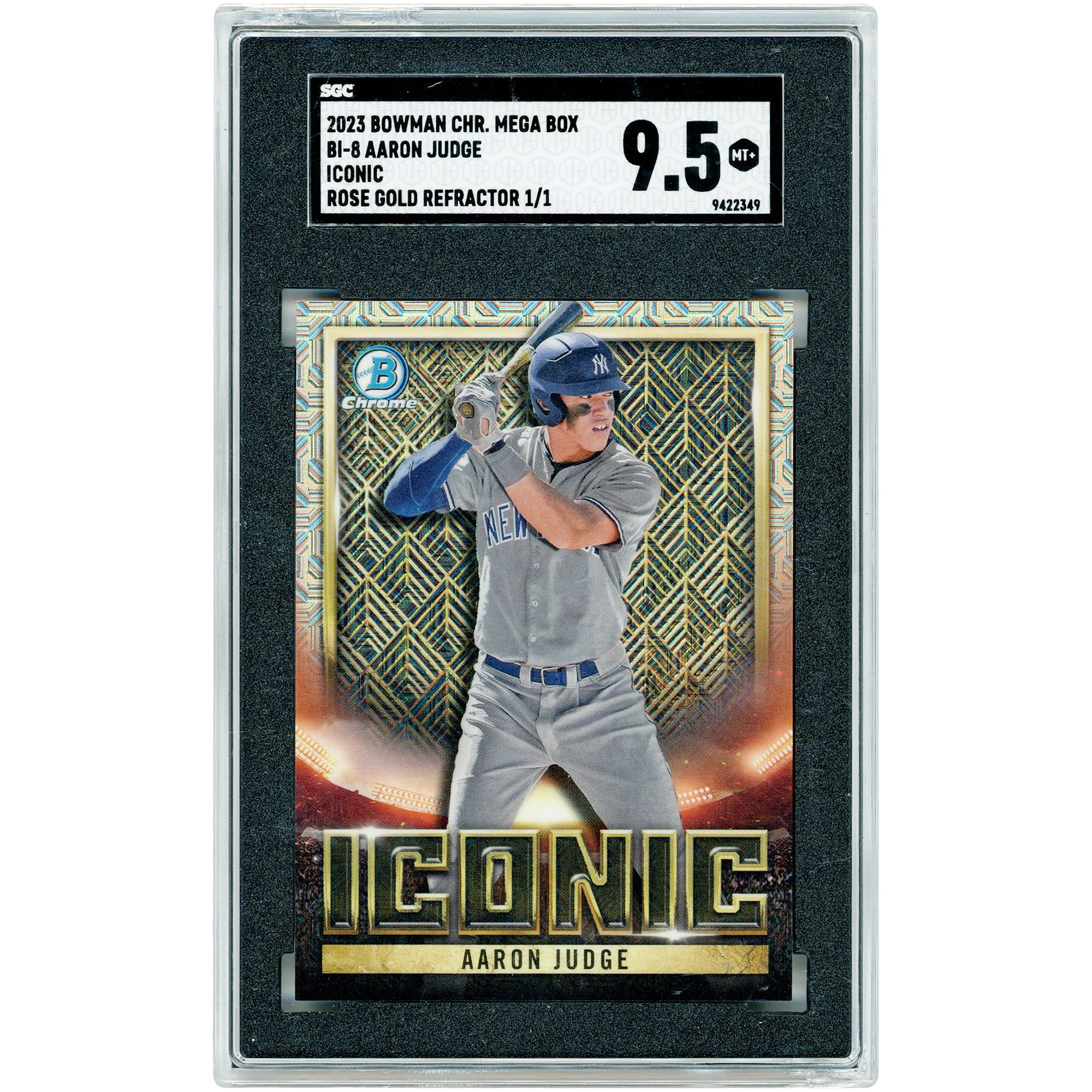 Carte Aaron Judge New York Yankees 2023 Bowman Chrome Mega Box Iconic Rose Gold Refractor #BI-8 #1/1 authentifiée SGC 9.5