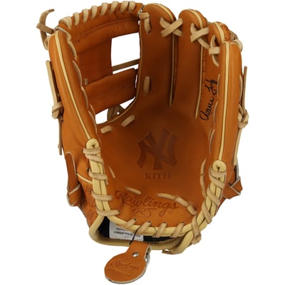 Aaron Judge New York Yankees Autographed Fanatics Authentic Kith & Rawlings Replica Glove - Tan