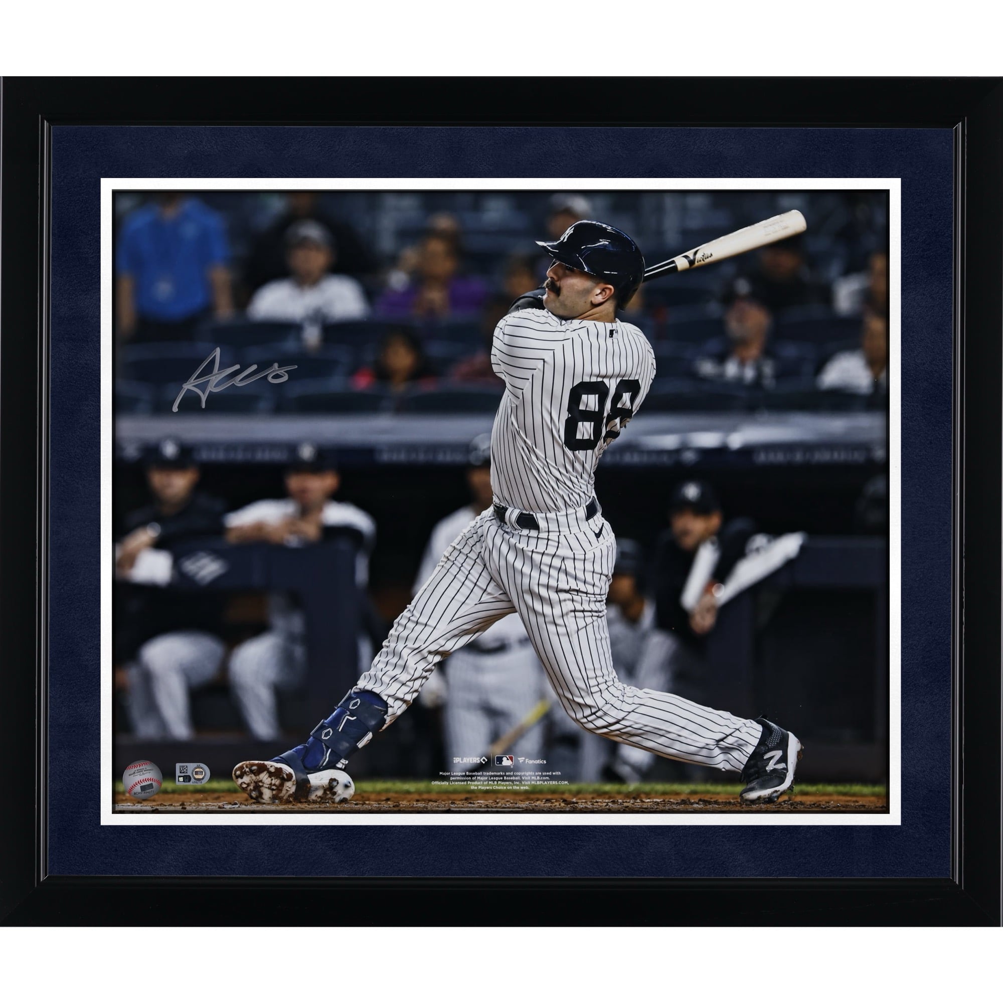 Photo dédicacée d'Austin Wells, joueur des Yankees de New York, en maillot blanc (40 x 50 cm).