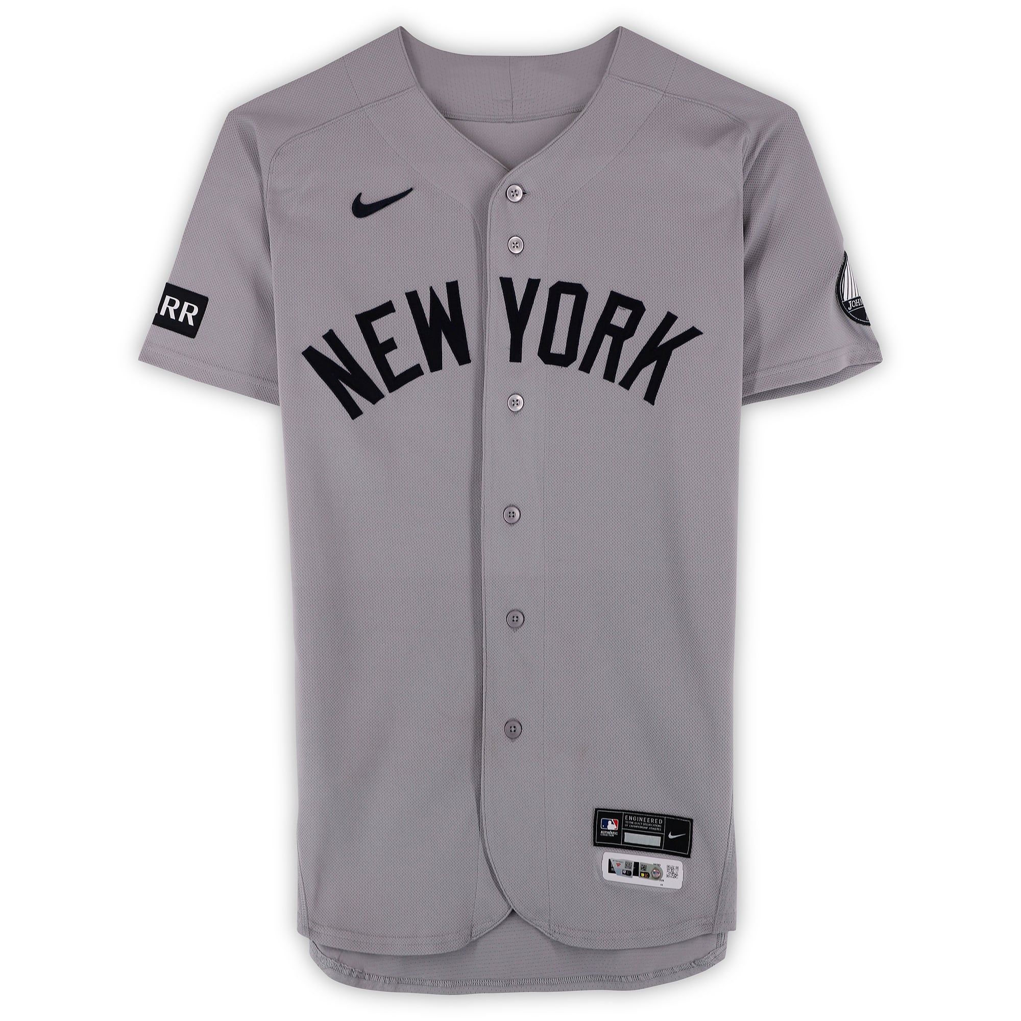 Maillot gris n° 28 porté par Austin Wells des Yankees de New York lors du match contre les Cubs de Chicago le 2 août 2026