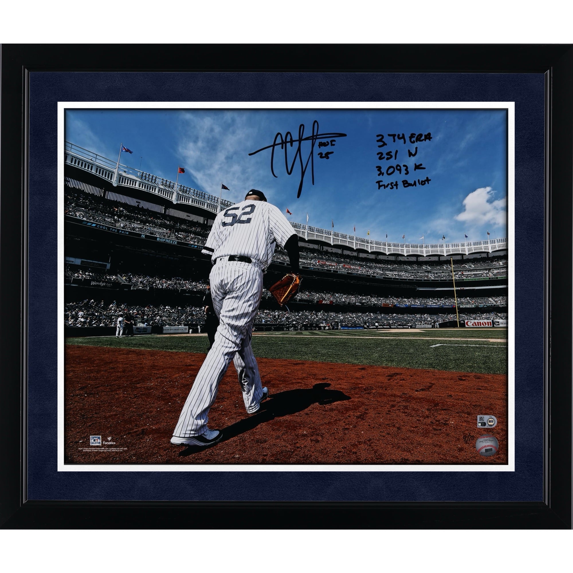 Photo dédicacée de CC Sabathia, joueur des Yankees de New York, sortant du dugout, avec plusieurs inscriptions - Édition limitée à 10 exemplaires