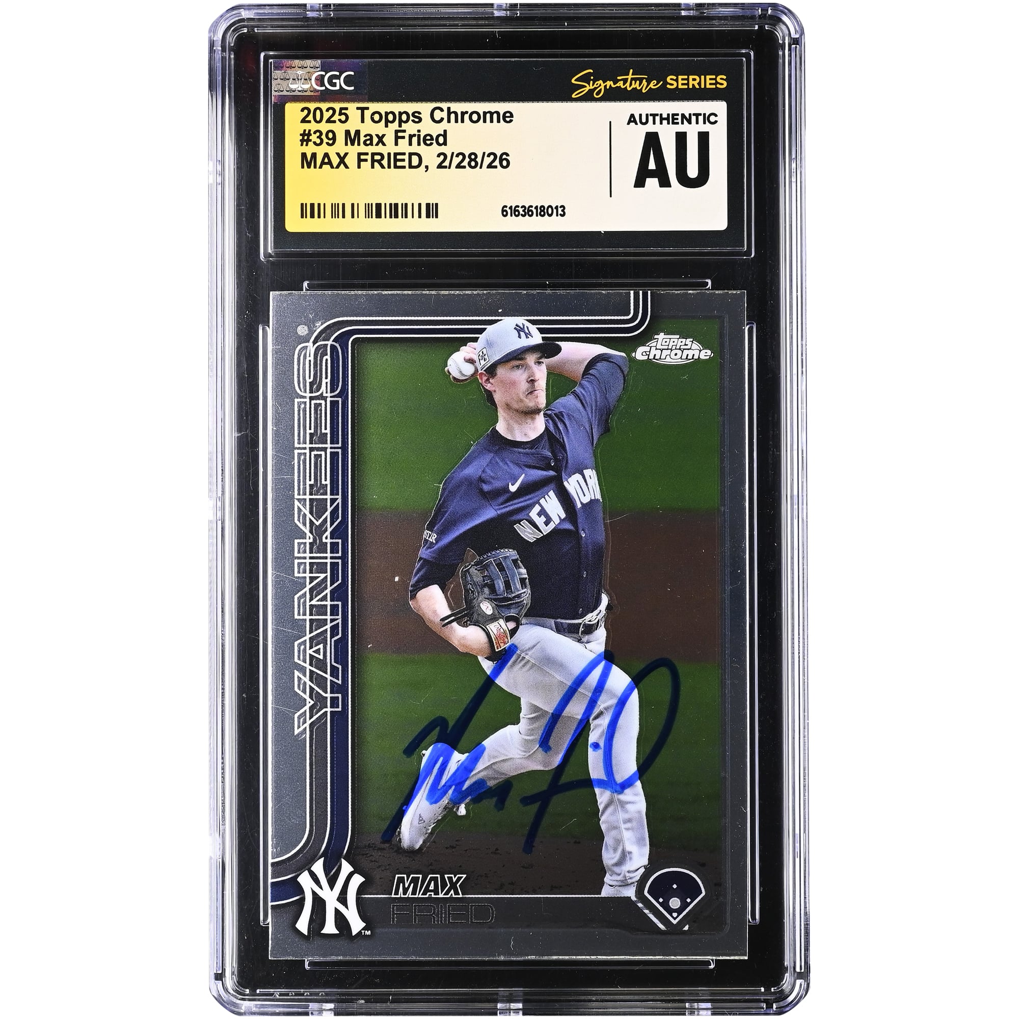 Carte authentifiée CGC de Max Fried, joueur des Yankees de New York, signée par CGC (Topps Chrome 2025 n° 39).