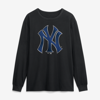New York Yankees  Metallic Mascot Long Sleeve T-Shirt - Black