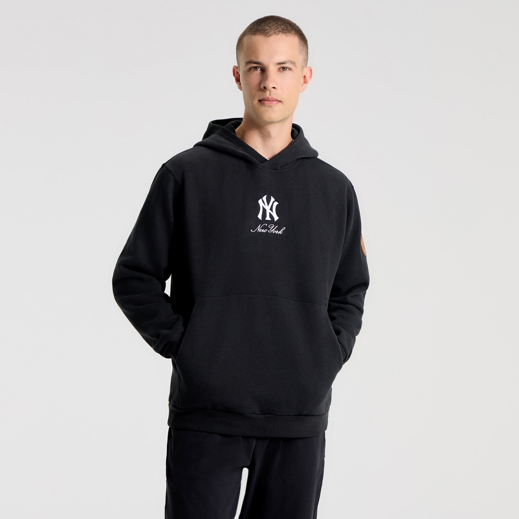 Men's lululemon Black New York Yankees Steady State Hoodie