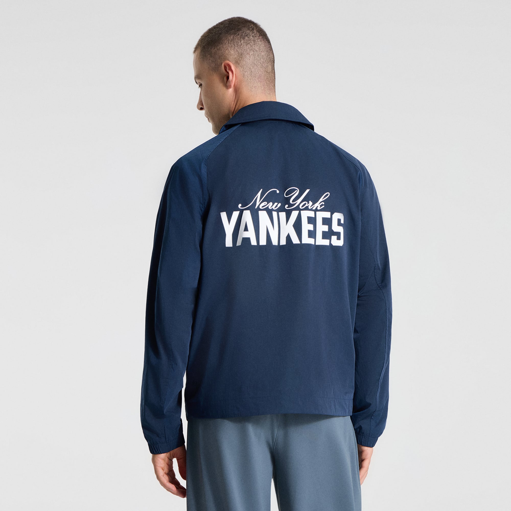 Veste d'entraîneur raglan True Navy New York Yankees de lululemon pour homme