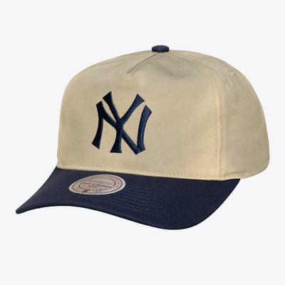  New York Yankees Mitchell & Ness Retro Roots Deadstock Cooperstown Snapback Hat - Cream