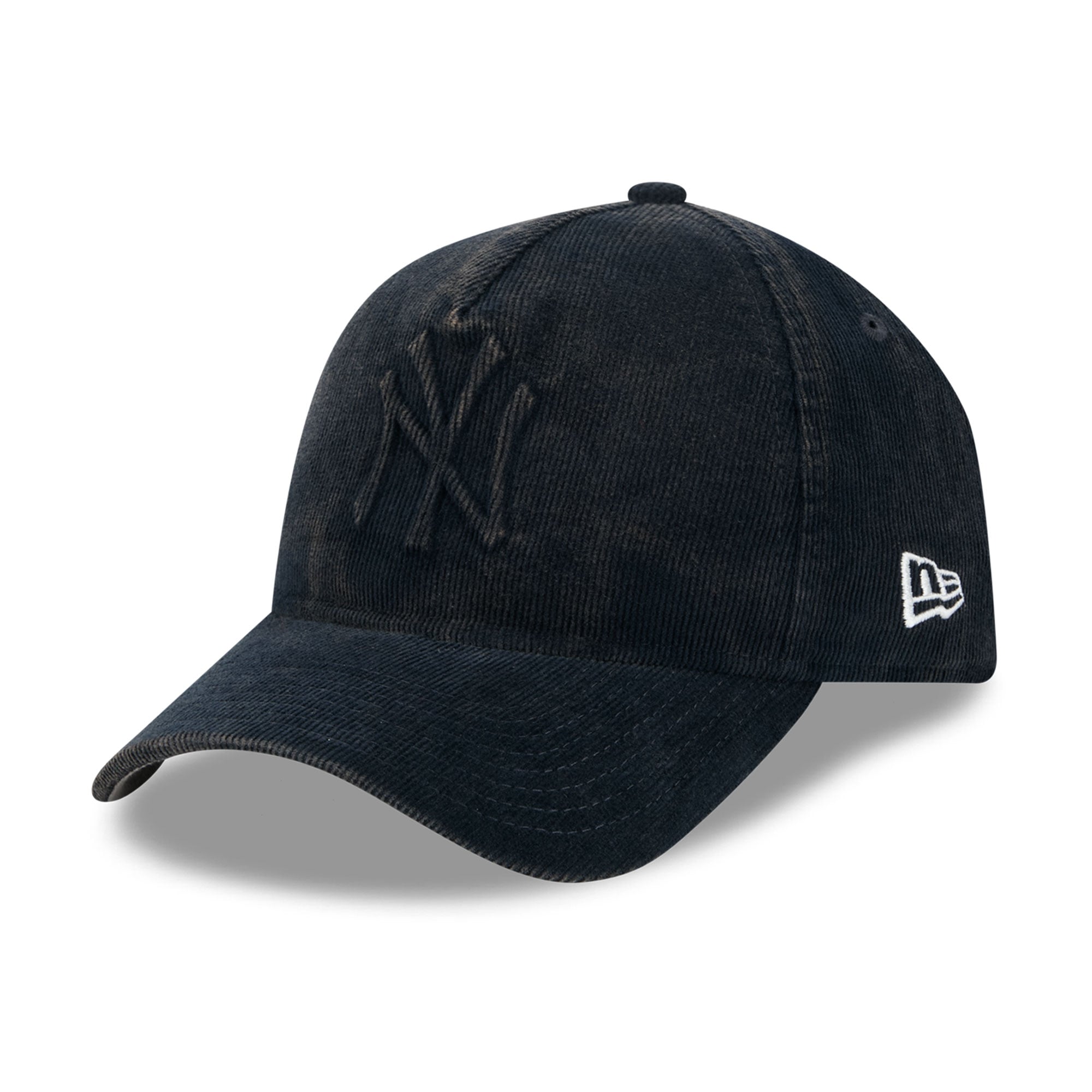Casquette New Era noire pour homme, modèle 9FORTY, écusson latéral des Yankees de New York, Série mondiale 1996, en velours côtelé ton sur ton, avec monture en A ajustable.