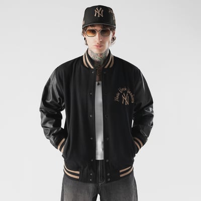  New York Yankees New Era Heritage Gothic Lettering Varsity Jacket - Black