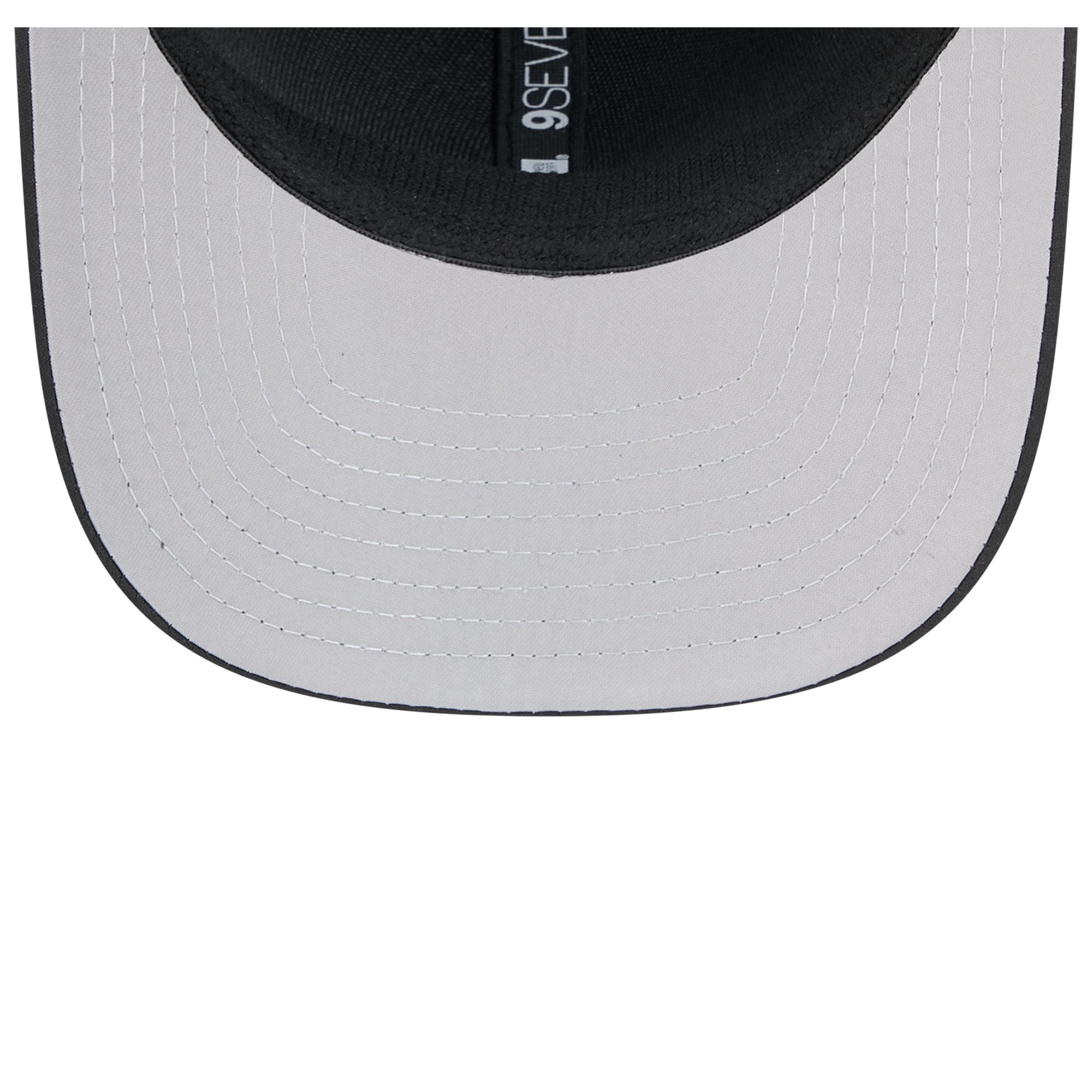 Men's New Era  Black New York Yankees Vented 9SEVENTY Rope Adjustable Hat