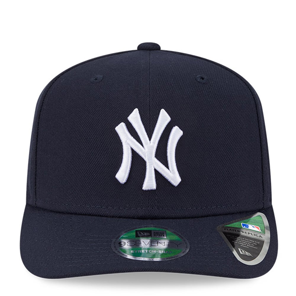 Casquette ajustable New Era CC Sabathia bleu marine New York Yankees commémorant le retrait du numéro 9SEVENTY