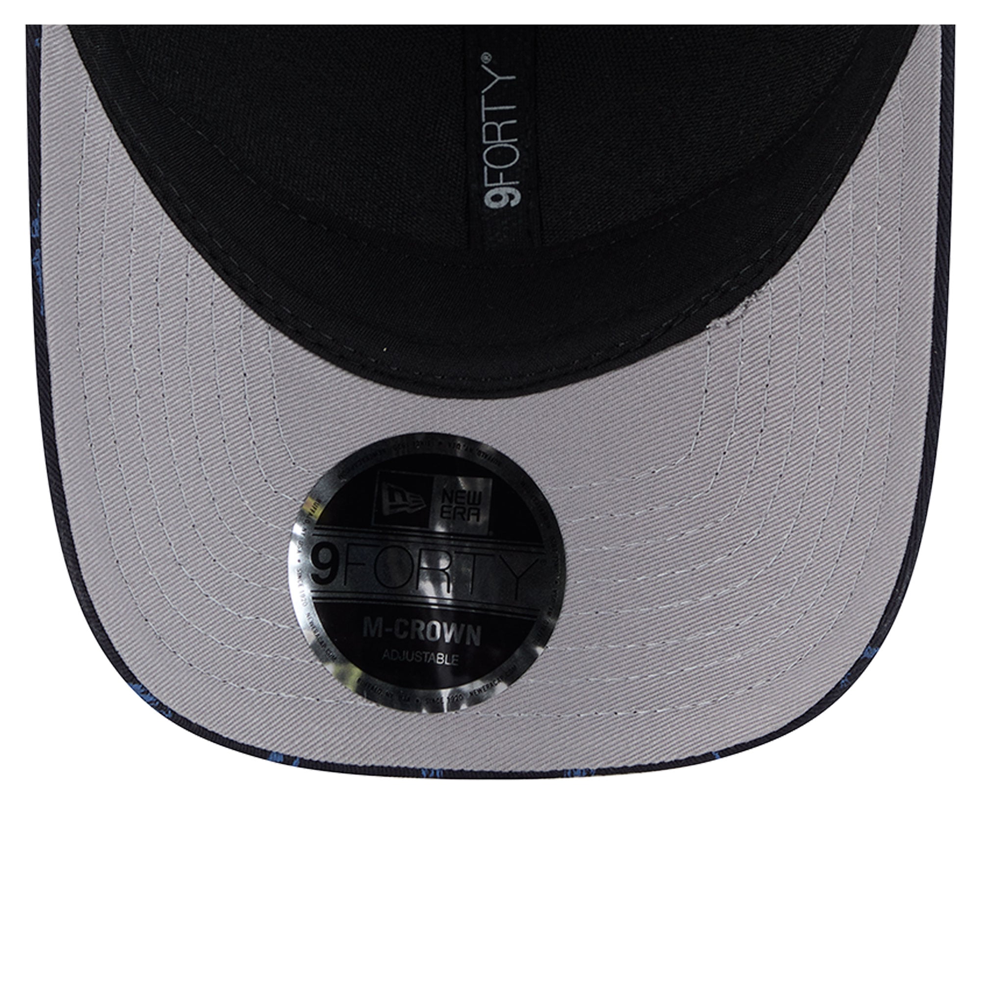 Men's New Era Navy New York Yankees Tonal Icon 9FORTY M-Crown Adjustable Trucker Hat