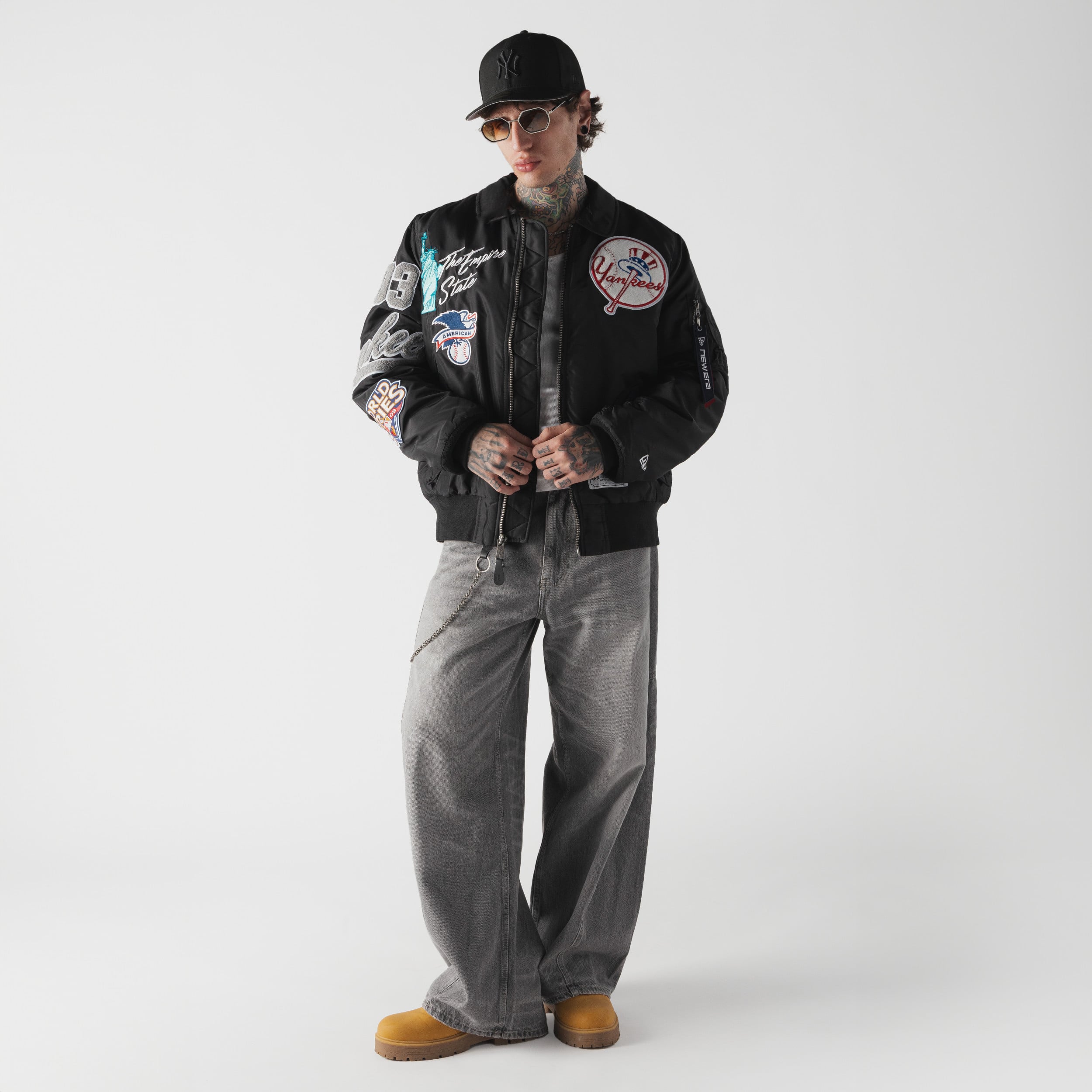 Men's New Era x Alpha Industries York Yankees MA-1 Full-Zip Bomber Jacket