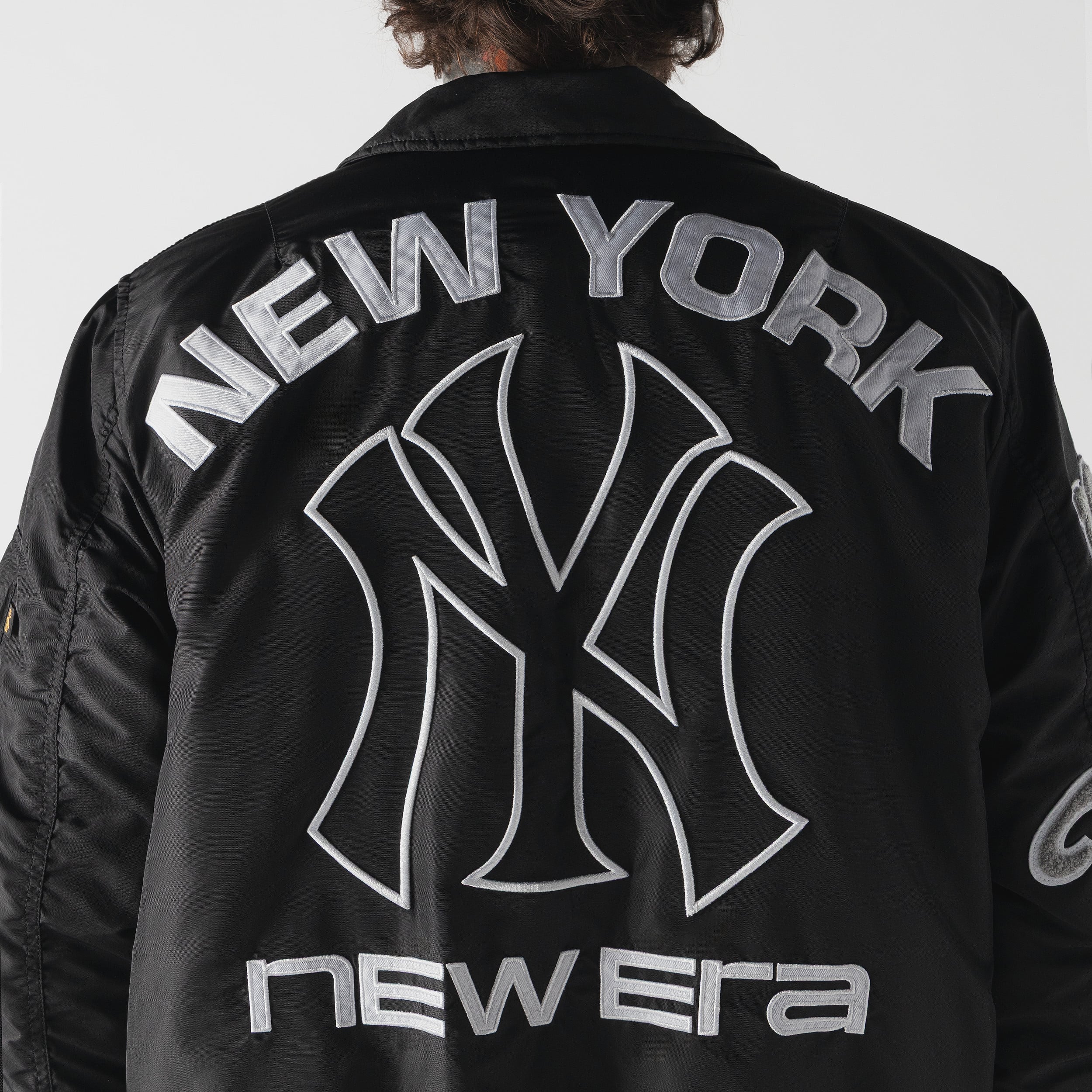 Men's New Era x Alpha Industries York Yankees MA-1 Full-Zip Bomber Jacket