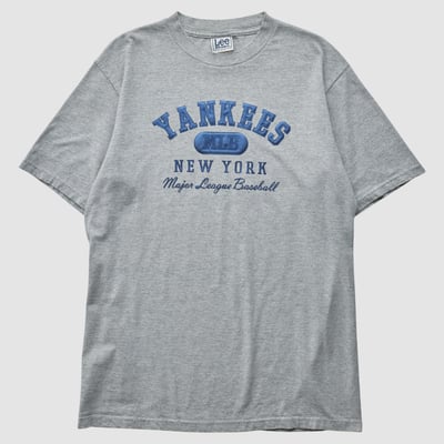 New York Yankees Lee Apparel 2000s T-shirt - Heather Gray - S by Fanatics Real Vintage